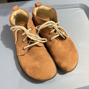 Be Lenka Barefoot Icon booties Chukkas shoes 37